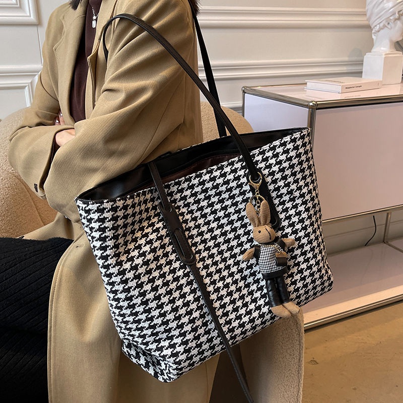 Sera tas berkapasitas besar wanita 2021 baru musim gugur dan musim dingin kelas perjalanan tas satu bahu tas besar berkualitas tinggi houndstooth tote bag