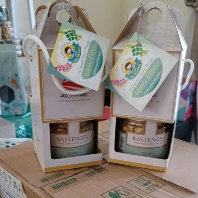 

New Hampers Lebaran Jnc Cookies Isi 2Jar Berkualitas