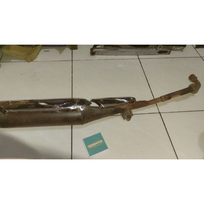 Knalpot jupiter robot jupiter z1 2010- 2012 standar ori yamaha mines leher ada bekas las