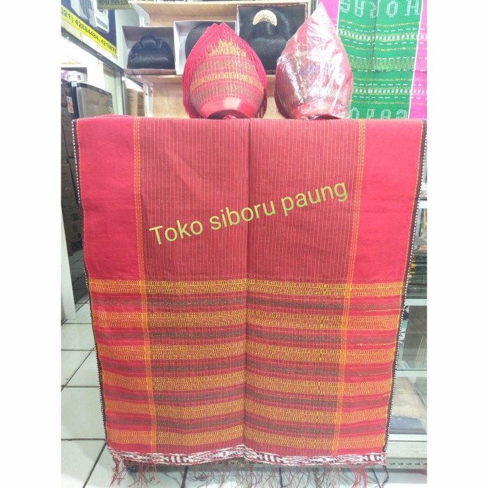 ulos batak ragihotang merah