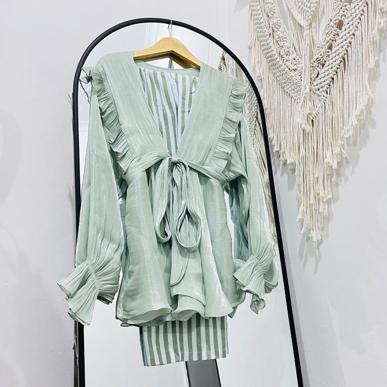 ONE SET OUTER RUFFLE SHIMMER PRETTY SHIMMERING KLASIK CELANA ROK LILIT BY RNO