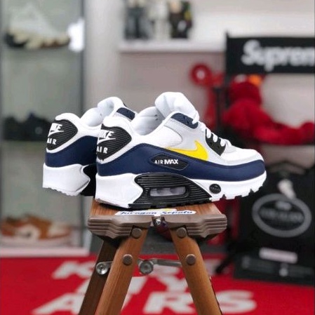Nike Air Max 90 &quot;Michigan&quot;