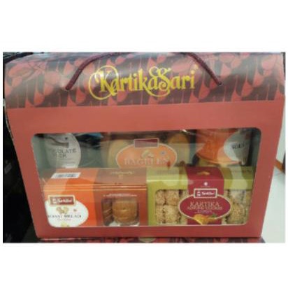 

Kartika sari hampers isi 5 Paket Natal Parcel Kue Kering Natal Tahun b