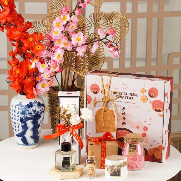 

HAMPERS IMLEK/PARCEL SINCIA/LUNAR NEW YEAR 2023 - XIN NIAN set - BV