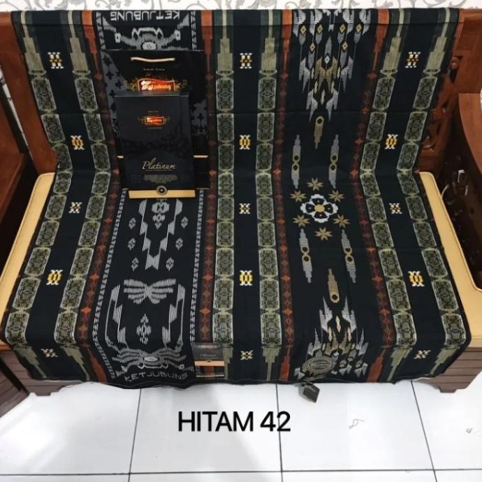 SARUNG KETJUBUNG PLATINUM MOTIF DIS GOLD