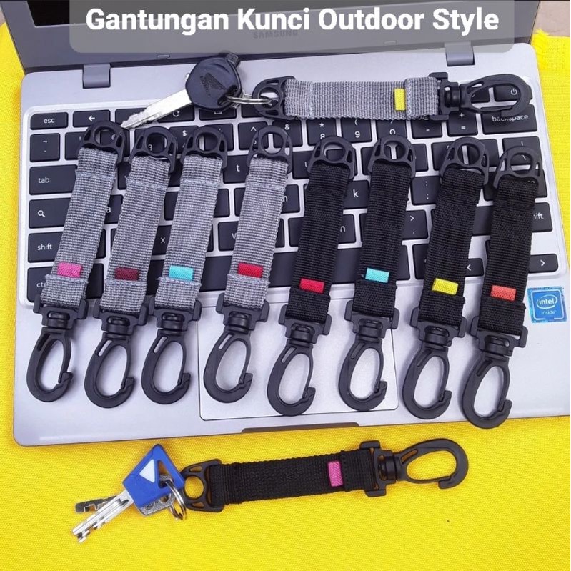 Gantungan Kunci Motor Model Outdoor Style Dengan Pengait