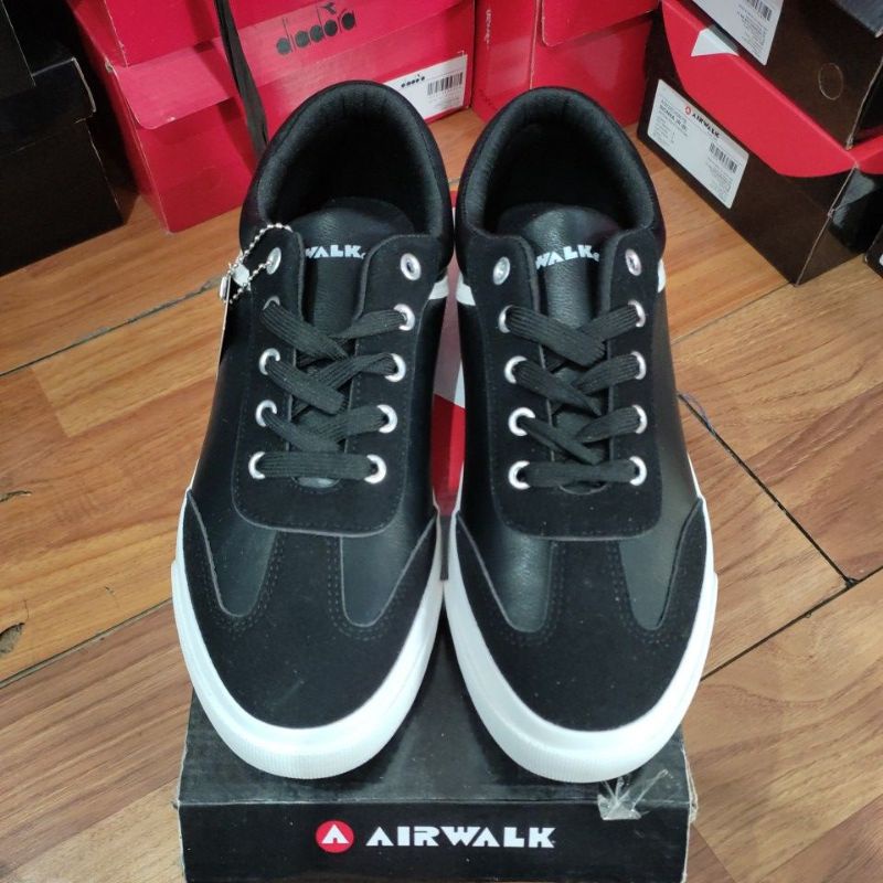 Sepatu Airwalk Raina (M)