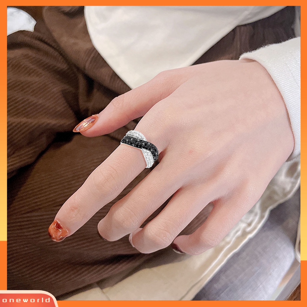 {oneworld} Cincin Jari Wanita Ganda Warna Berlian Imitasi Mengkilap Hias Bentuk Salib Disabit Lady Circlet Perhiasan Harian