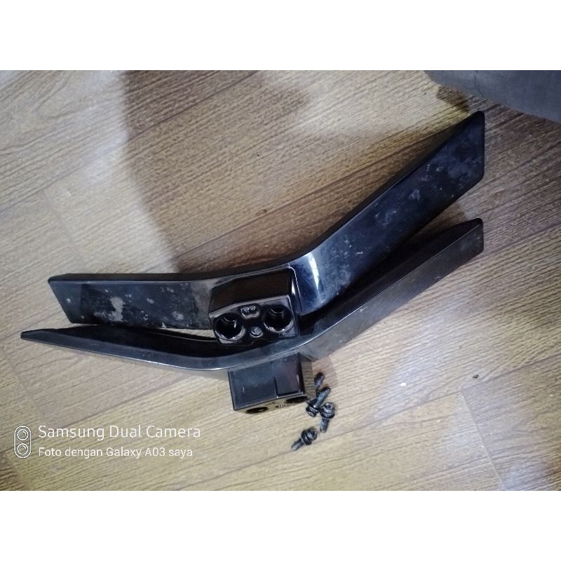 Kaki TV Toshiba 43L3750VJ