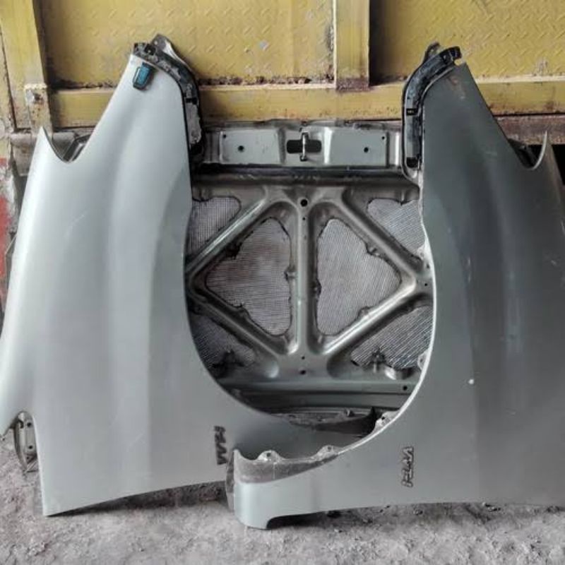 Fender Spakbor Innova 2010 Original