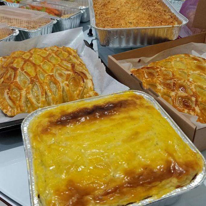 

Promo Pastel Tutup Family size 20x20