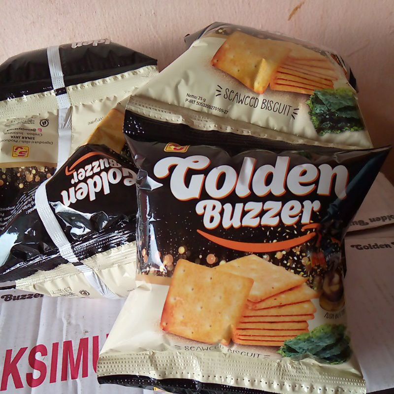 Snack GOLDEN BUZZER Isi 10 x 30 Gr Seaweed Saltcheese Crackers Biscuits Salt Cheese 300 Gram Biskuit Rumput Laut Berhadiah Uang Emas Favorit Keluarga