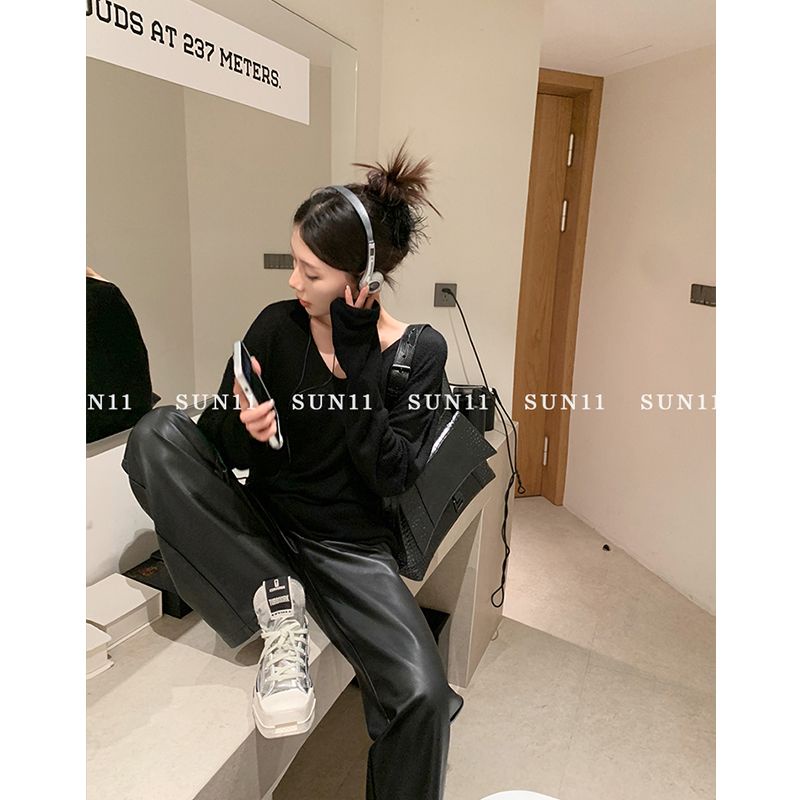 Red Keinginan murni angin V-neck lengan panjang top wanita musim semi dan musim panas baru putih mikro-transparan rasa desain ceruk longgar rajutan tabir surya kemeja