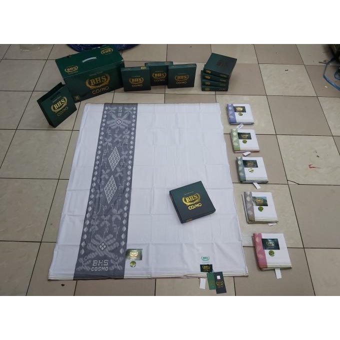 Sarung BHS Cosmo Gold Putih Polos