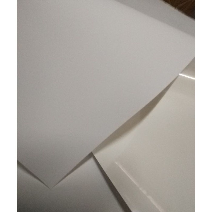 

TERLARIS STIKER VINYL MATTE 150 GSM A4 TAHAN AIR KERTAS STICKER VINIL DOFF /BUKU TULIS SEKOLAH/BUKU