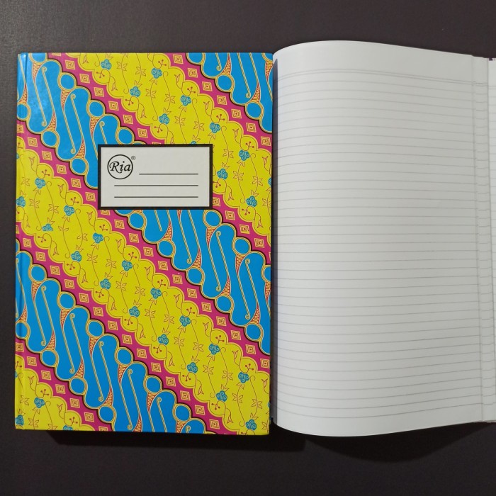 

TERMURAH buku folio/hardcover 300 /BUKU TULIS SEKOLAH/BUKU TULIS SIDU/BUKU TULIS AESTHETIC