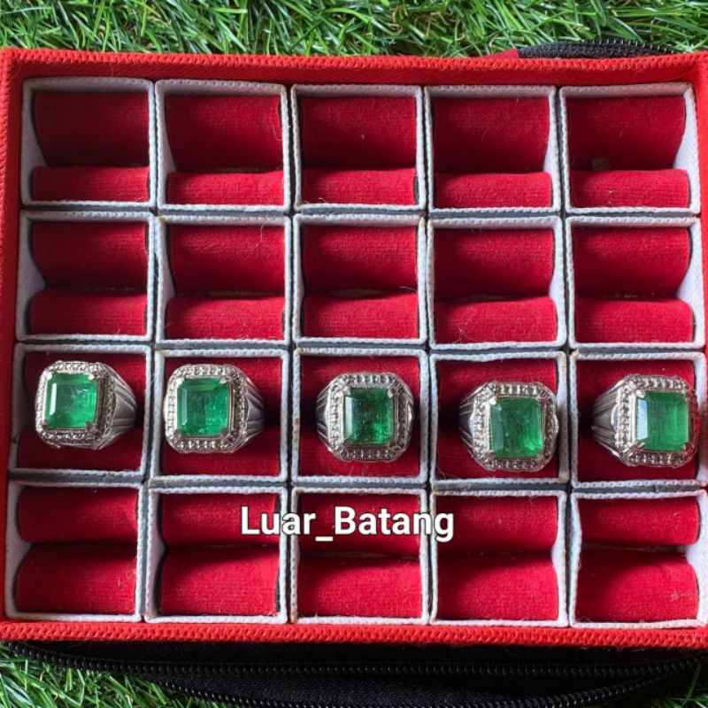 cincin batu akik Jamrud Kalimantan (S)