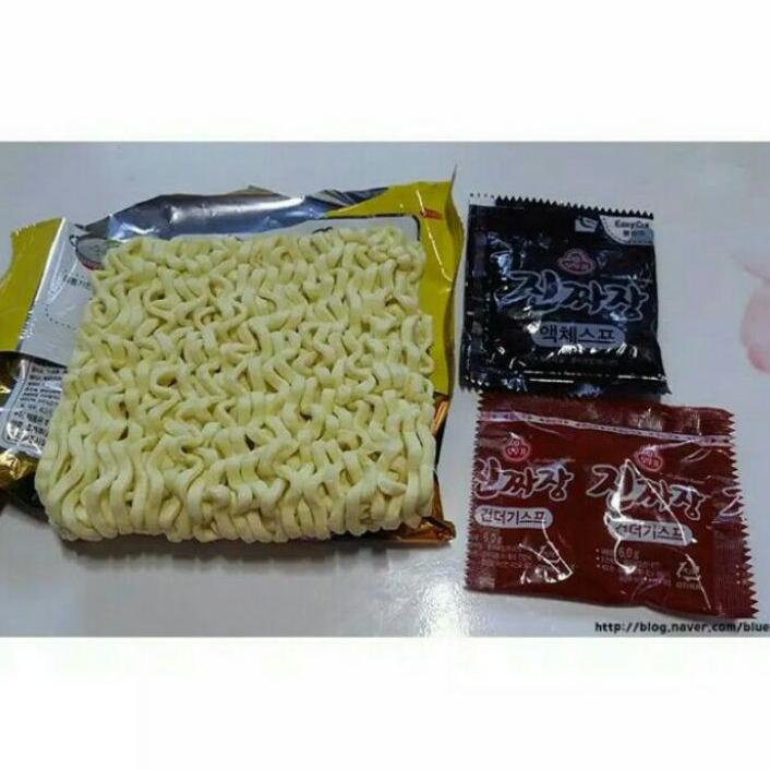 

Ottogi Jin Jjajang Ramen - Instan Dengan Saus Jjajang 140Gr