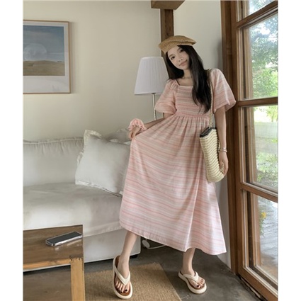 Red dreesGaun lengan engah kerah persegi bergaris pengurangan usia yang manis untuk wanita pinggang musim panas rok A-line rok panjang sedang
