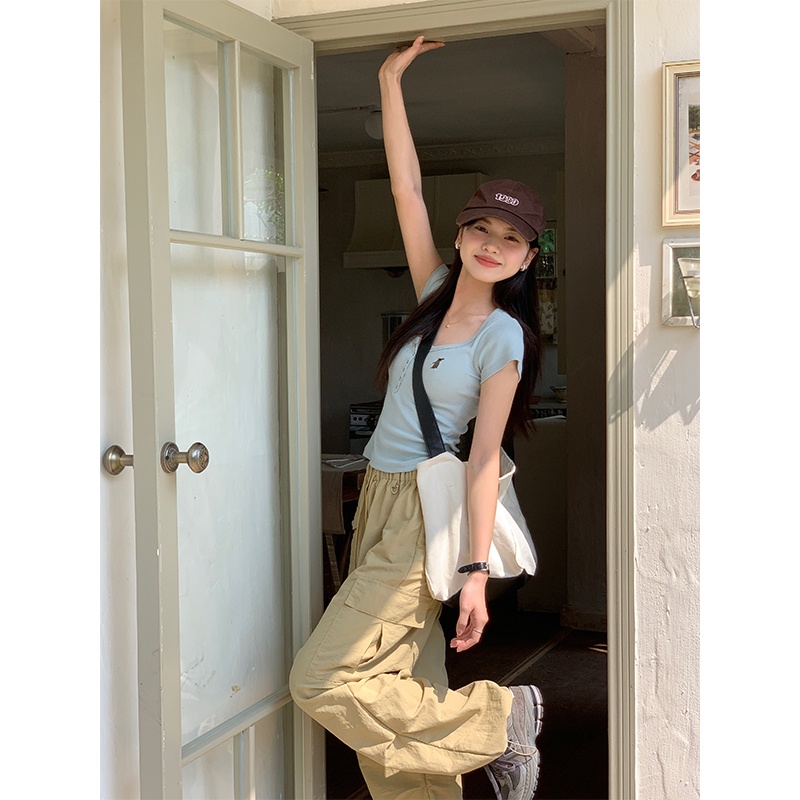 Red Putih Lembut Bahu Lengan Pendek T-shirt Wanita Musim Panas Kecil Atasan Leher U Slim Fit dan Tipis Pendek Kemeja