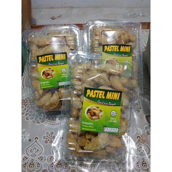 

PASTEL MINI KERING ISI ABON SAPI