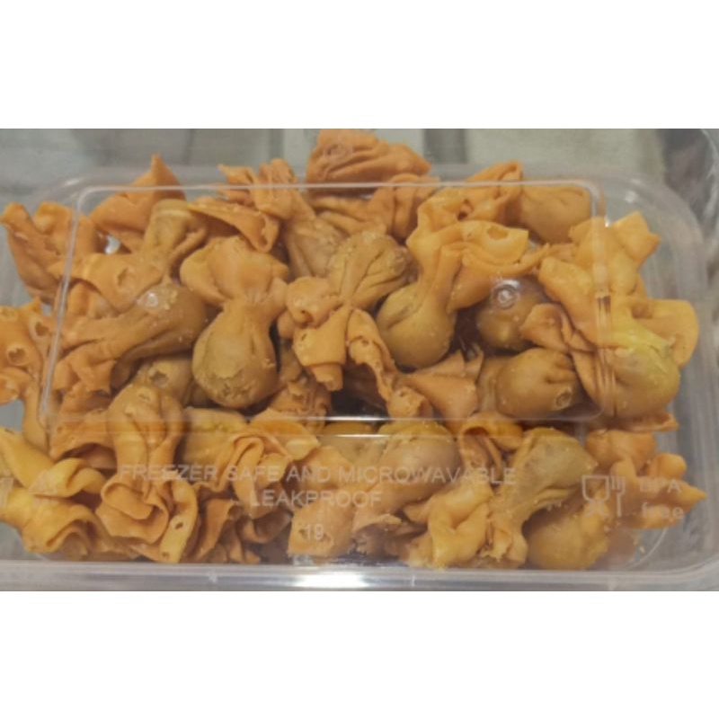 

kripik pangsit