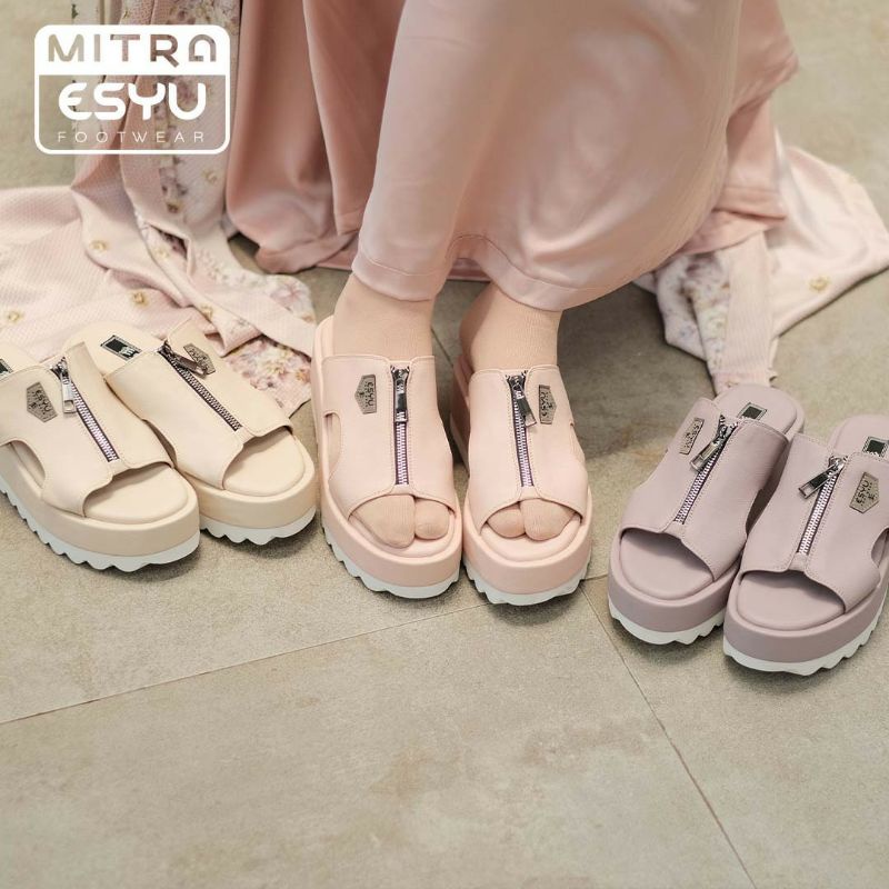 ESYU FOOTWEAR/SANDAL WANITA/WEDGES/ZANITHA SERIES