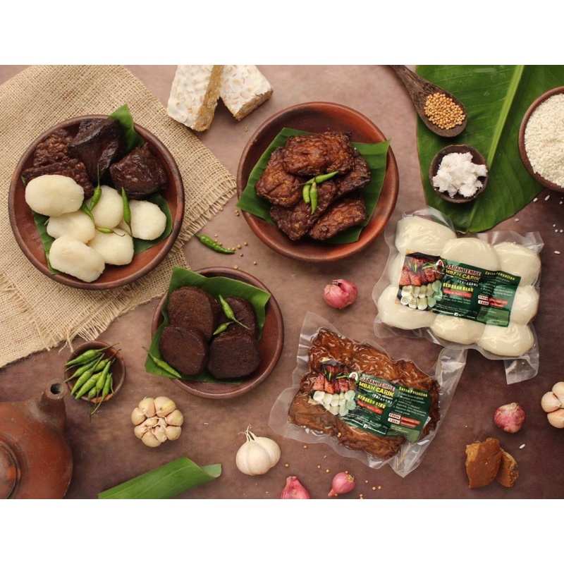 Mbah carik Jadah// Tahu Bacem// Tempe Bacem// Wajik//Gembus