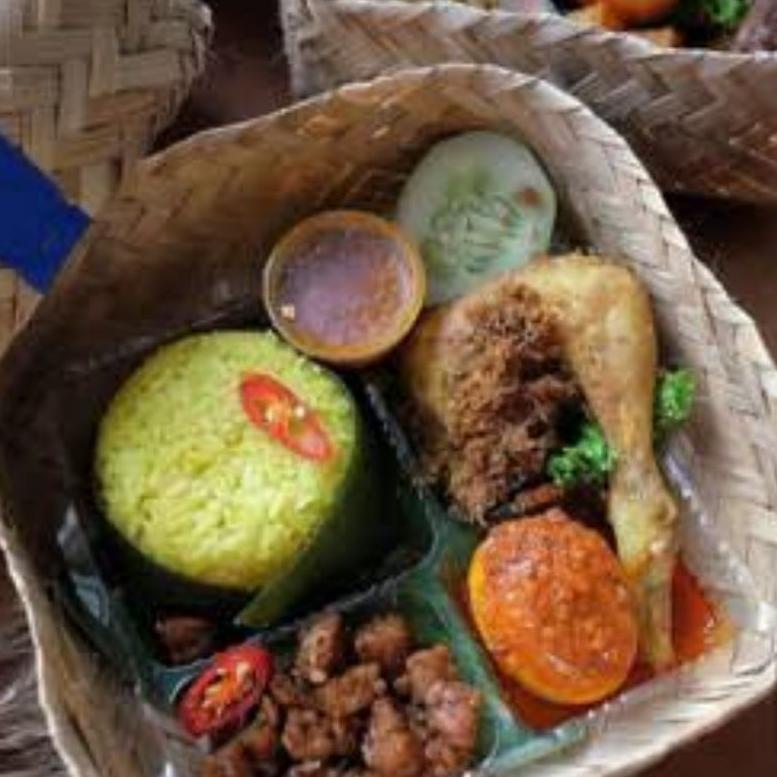 

Terlaku.../ Nasi Besek Simple Murah Hemat Halal Enak