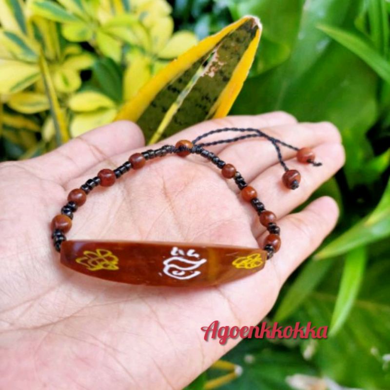Gelang kokka kaukah plat manik ukir coklat
