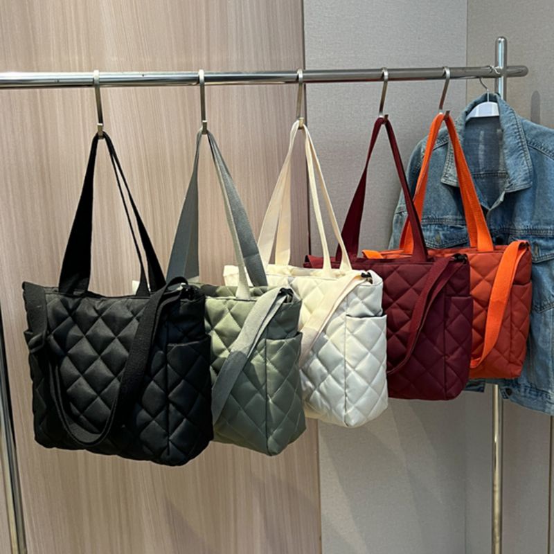 Puffy Bag Yujji / Shoulder Bag Import / Tote Bag Resleting Tas Selempang Wanita Sling Bag Parasut Tas Kuliah Tas Kerja Kekinian Tas Laptop Tas Kampus Tas Korean Pillow Tas Wanita Import Kekinian