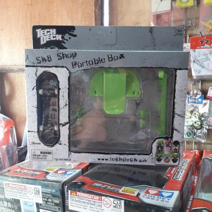 tech deck, teck deck, fingerboard, skateboard tangan