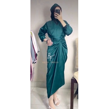 Naura One Set Rok lilit