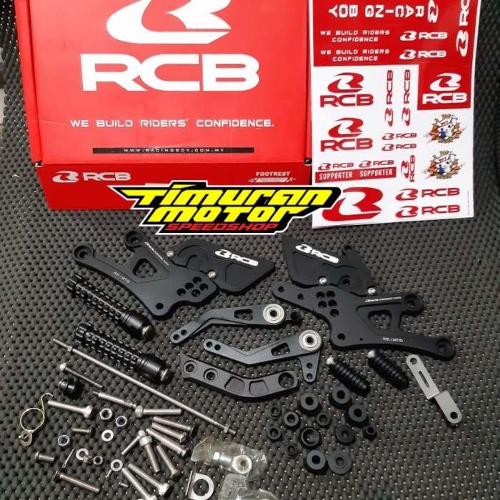 FOOTSTEP UNDERBONE RCB S2 R15 NEW V3 HITAM