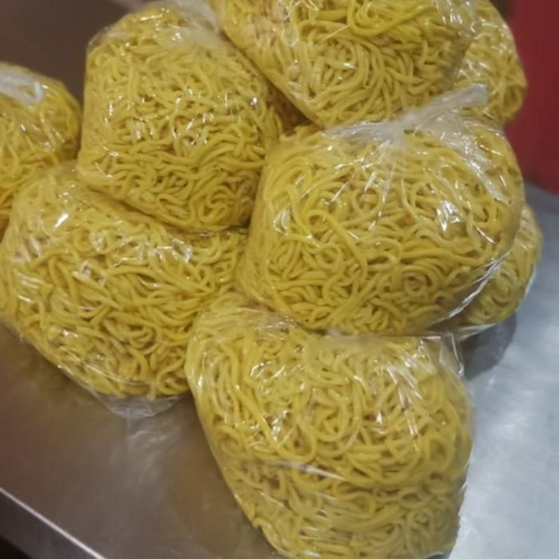 

[PALEMBANG] MIE KUNING BASAH 1 BUNGKUS - SAYUR BUAH IKAN SEGAR ONLINE PRETTY OLSHOP PALEMBANG