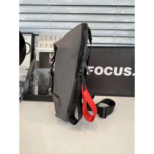 tas selempang pria tumi tahoe bozeman sling bag cowok terbaru p1shoes nylon terlaris