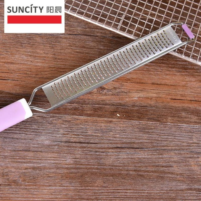 

Suncity YC6046 Cheese Grater / Parutan Serba Guna / Parutan Keju