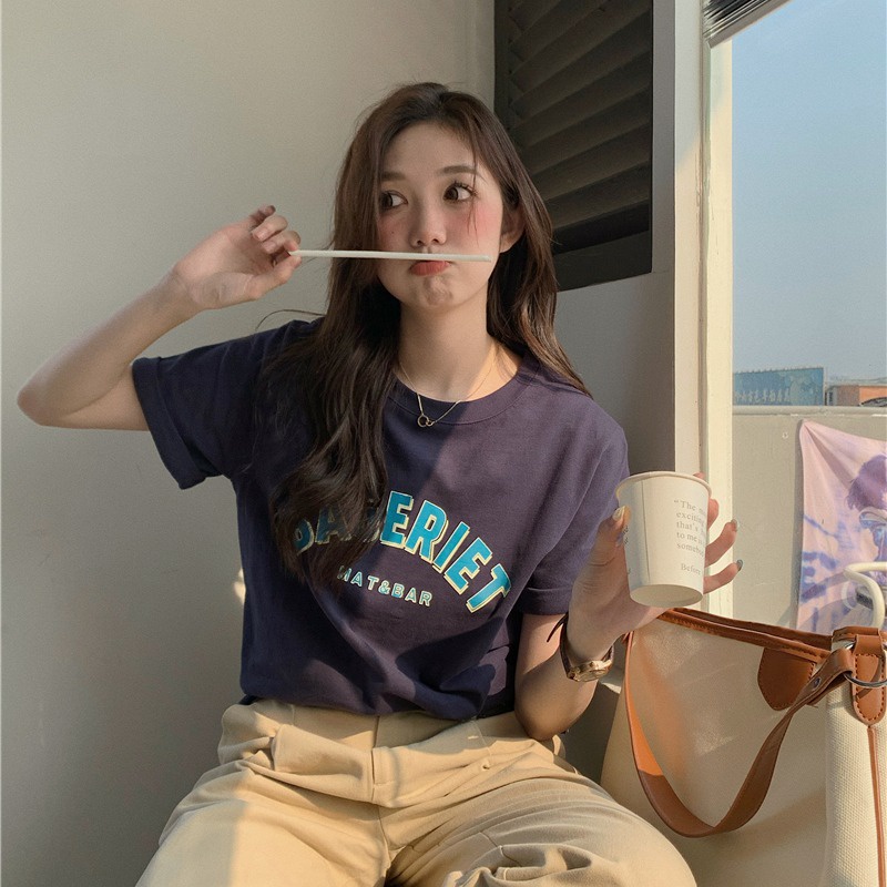 Suhao cetak huruf putih lengan pendek t-shirt wanita musim panas 2023 rasa desain baru ceruk leher bulat longgar atasan kasual kaos impor wanita kaos wanita gaya korea lengan pendek kaos pendek perempuan
