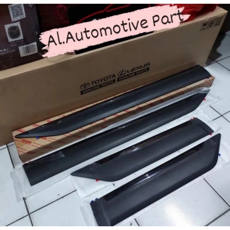 List Side Body Moulding Pintu / list Body Innova Venturer 2022 Original