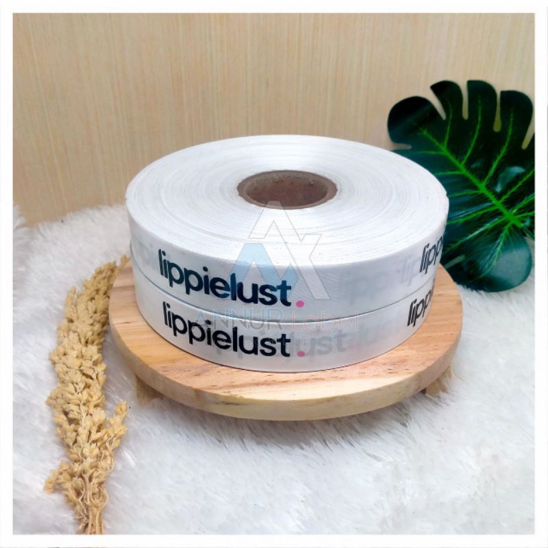 

label satin/satin lokal/satin putih/label baju/label costom/label hijab/putih