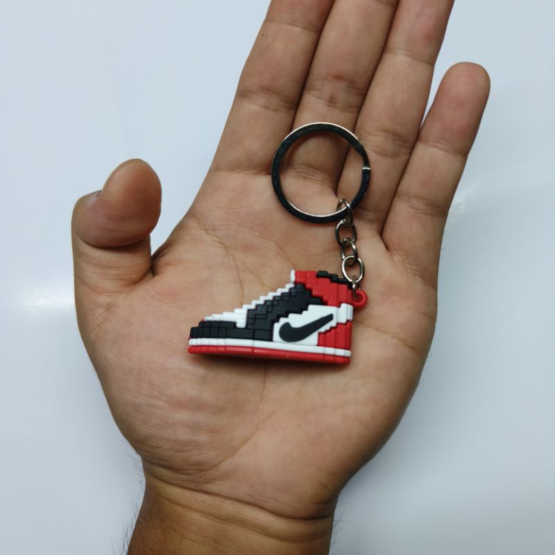 Gantungan kunci sepatu nike jordan 3D PIXEL