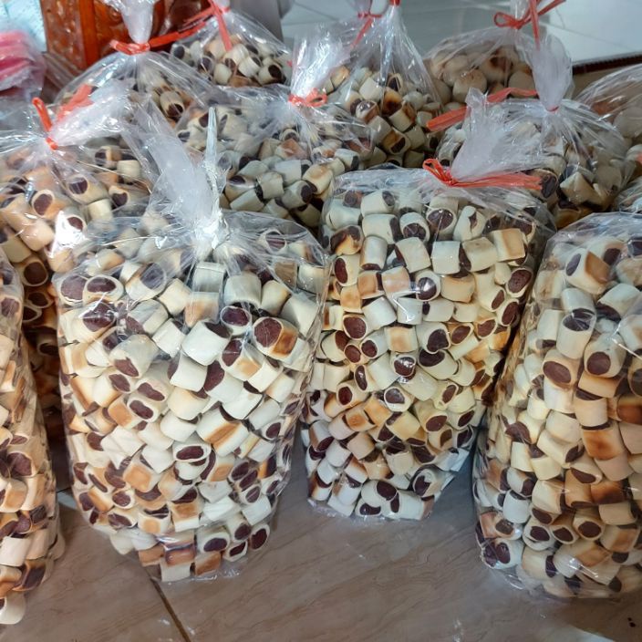 

Sale ✔️ [1 Kg] KUE PINO / NOPIA POTONG