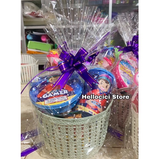 

Terlaku... BINGKISAN SNACK KERANJANG TUTUP + PARCEL SNACK KEMASAN ULTAH