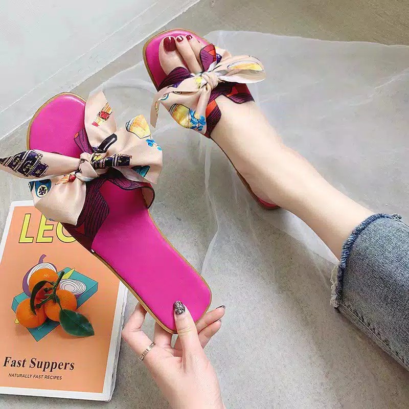 Slip Sandal Wanita Pita Sateen