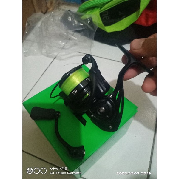 Daiwa Revros EX LT 2500 XH