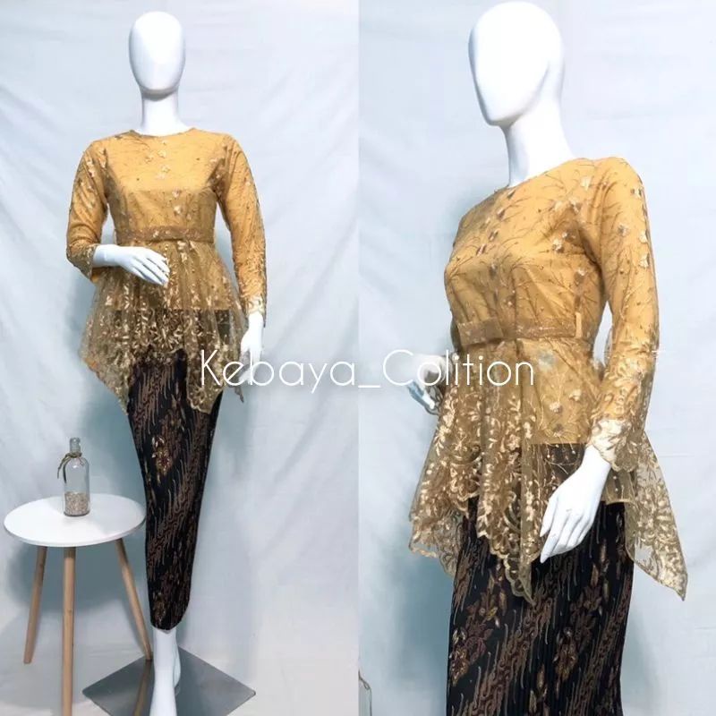 Kebaya Tunik / Tunik Brokat /Kebaya Modren /Kebaya Tile /Kebaya Favorite / Batik