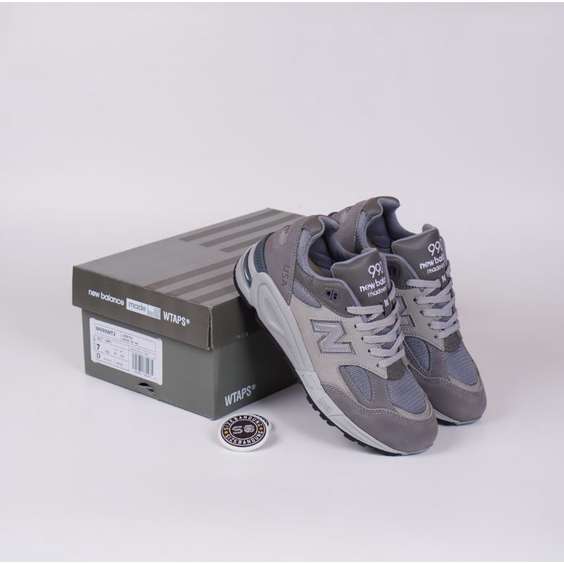 Sepatu New Balance 990v2 X WTAPS Grey