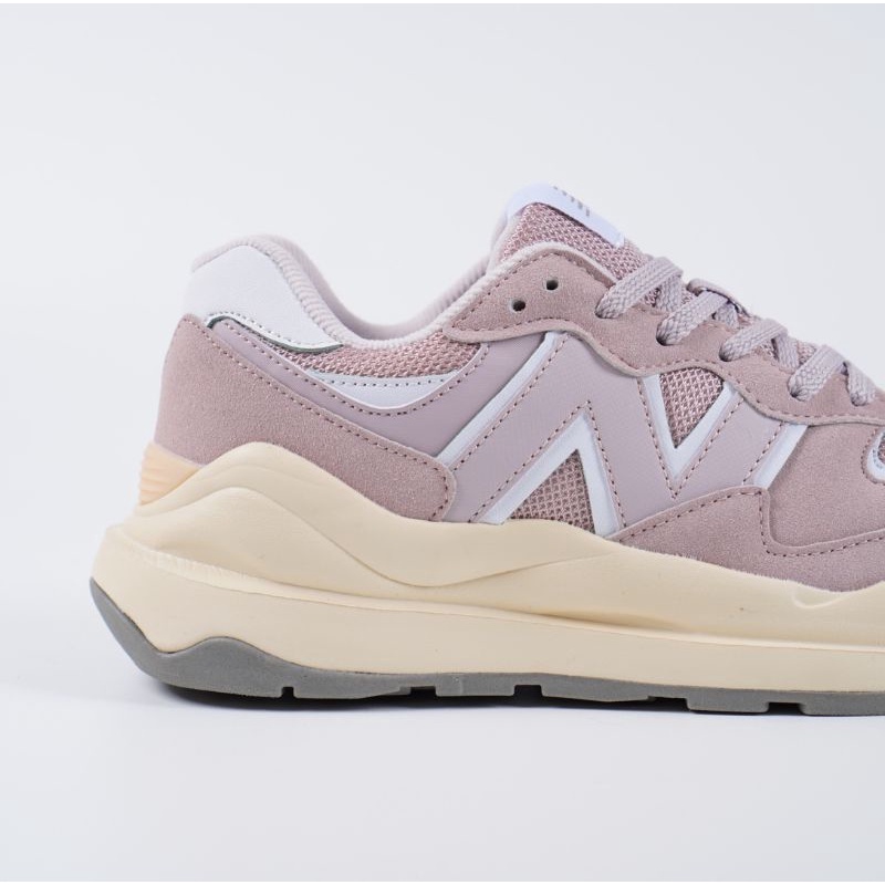 Sepatu New Balance 5740 Purple Taro