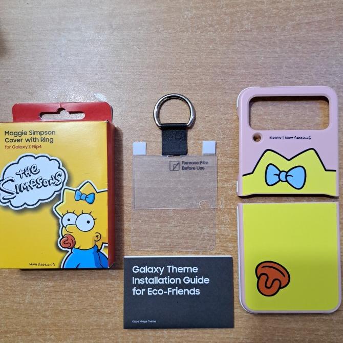 

Samsung zflip 4 cover maggie simpson with ring by hohoho ---NEW READY---