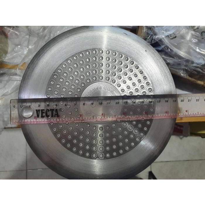 Presto Kirin Kpc-040 Panci Presto Pressure Cooker 4 Liter